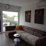 S Apartment