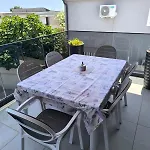 S *
