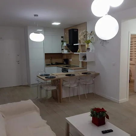 S Apartment